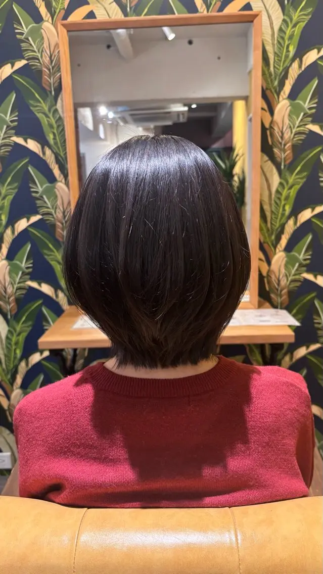 ミディアム ボブ くびれヘア 平出 千尋のヘアスタイル