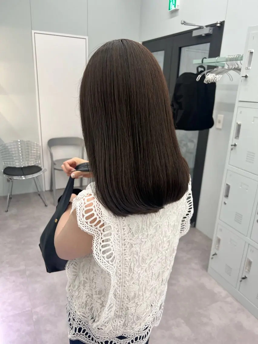 ミディアム 髪質改善 トリートメント カット ヘアカラー トリートメント 名駅🦢大人艶カラー 🪽カミヤアカネのヘアスタイル