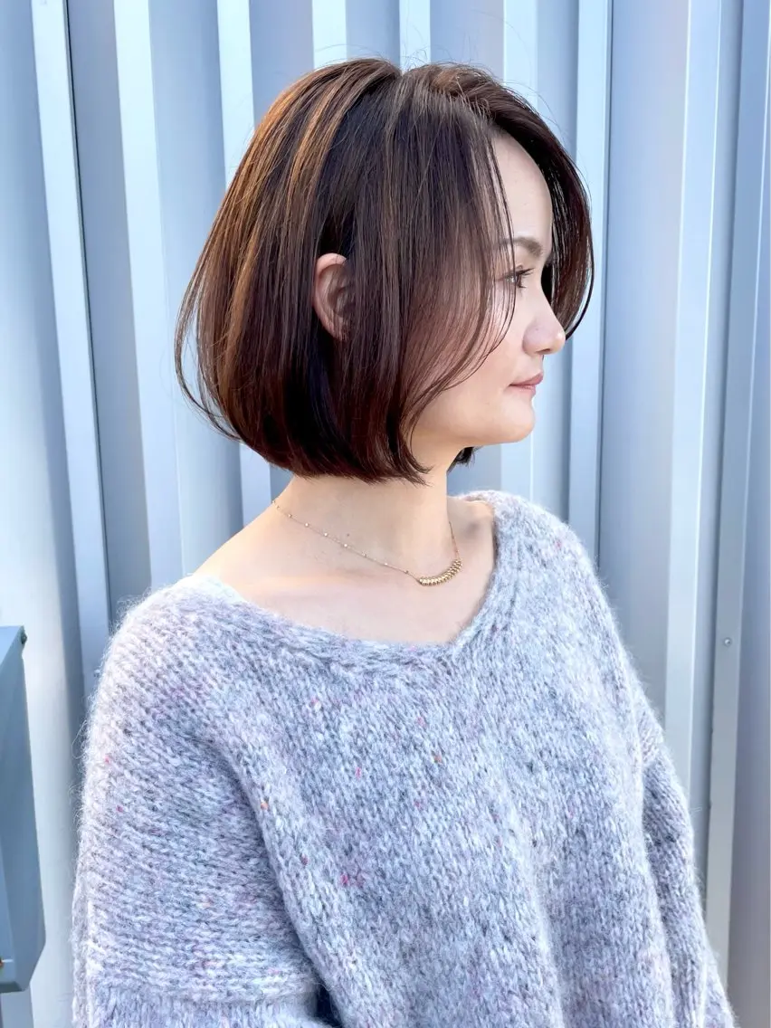 ショート カラー 岡田 恭明のヘアスタイル