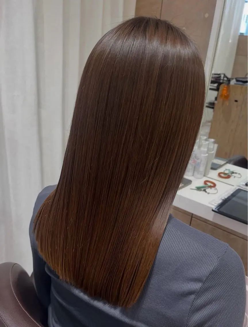 カラー 長沼 愛莉のヘアスタイル
