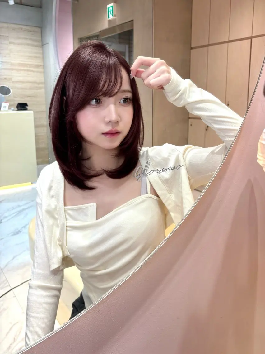 ミディアム ミディアムレイヤー レイヤーカット 大宮ミディアムレイヤ ー🍒🌙Kaoriのヘアスタイル