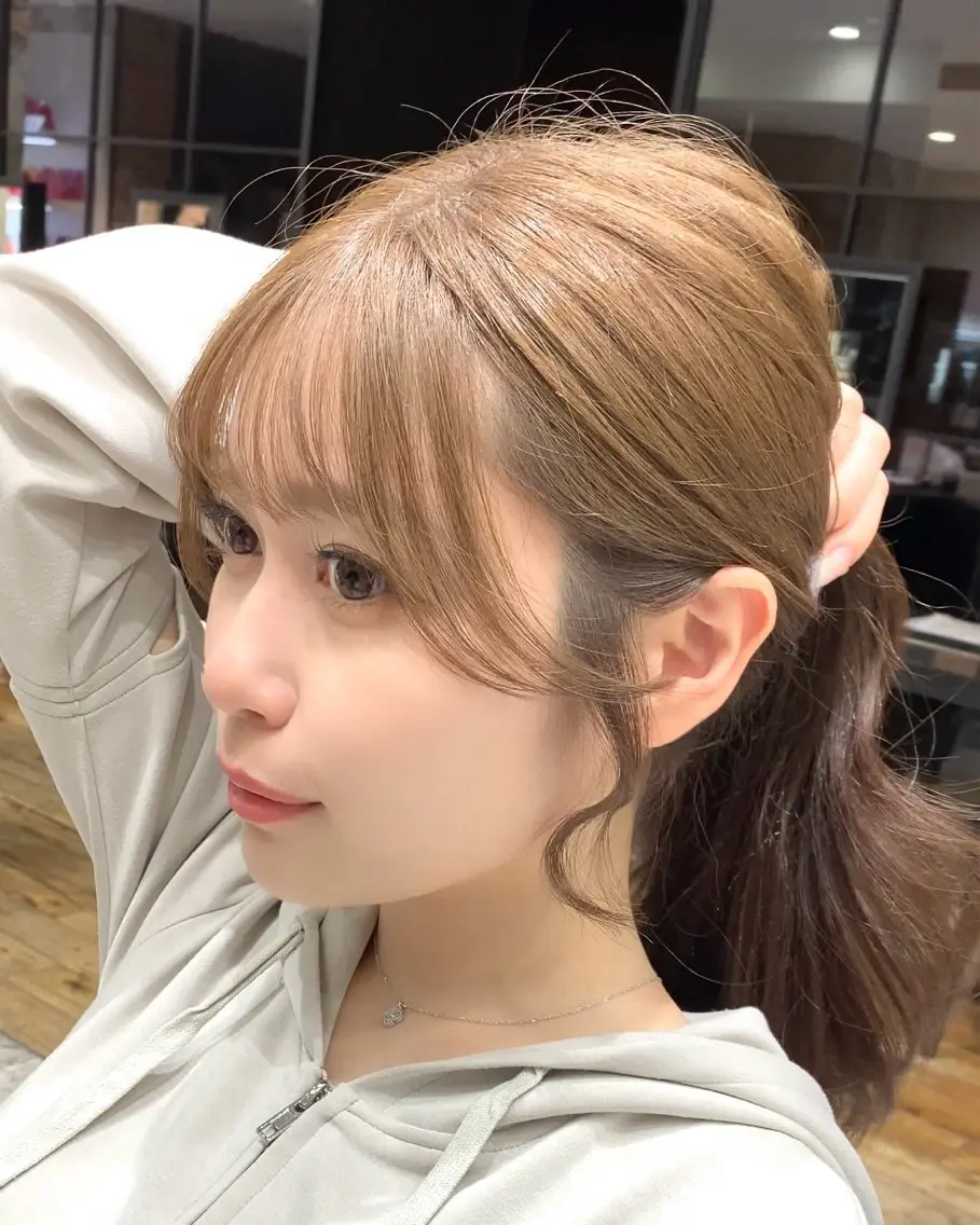 セミロング カラー 顔まわりカット🌟 くびれヘア/寺門遥輝のヘアスタイル