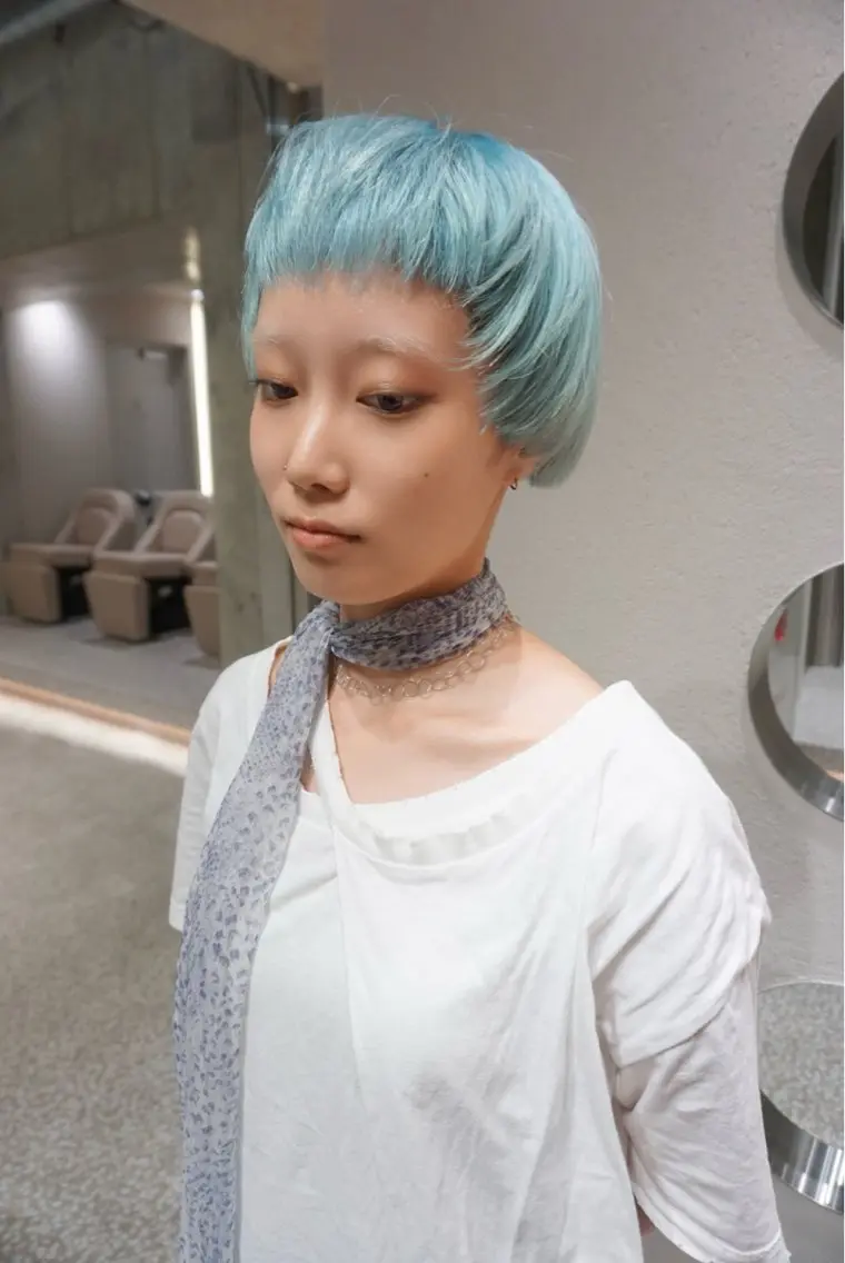 ショート カラー ハイトーンカラー レイヤーカット ショートヘア カット ヘアカラー トリートメント 大卒フリーランス 美容師☆ぬくいせいなのヘアスタイル