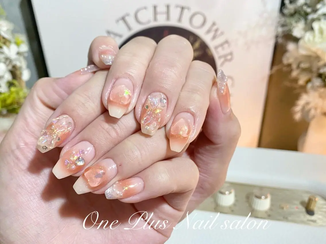 ネイル One Plus Nail Salonのネイルデザイン