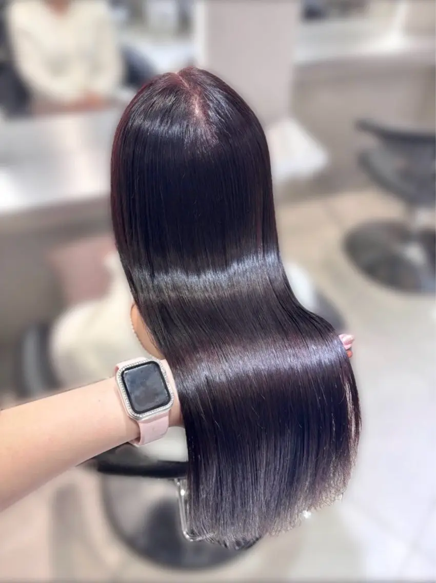 ロング カラー 透明感カラー ダブルカラー ヘアカラー より♡ モデル募集中🎀のヘアスタイル