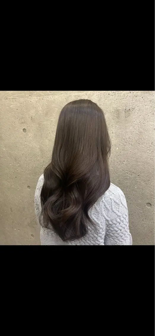 ロング カラー 透明感カラー レイヤーカット 縮毛矯正 ヘアカラー トリートメント ムツキ/品のある 艶カラー/縮毛矯正のヘアスタイル