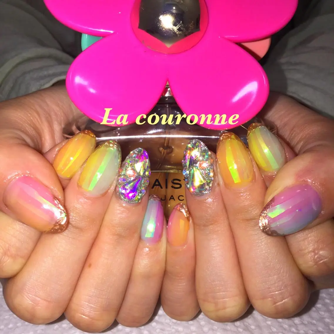 ネイル ハンドネイル Lacouronne NATSUMIのネイルデザイン