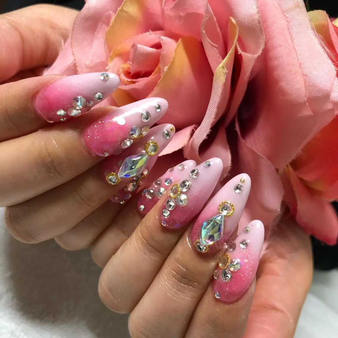 ロング ネイル ハンドネイル 《LB》ラブリエ Nail&eyeのマツエク・マツパデザイン