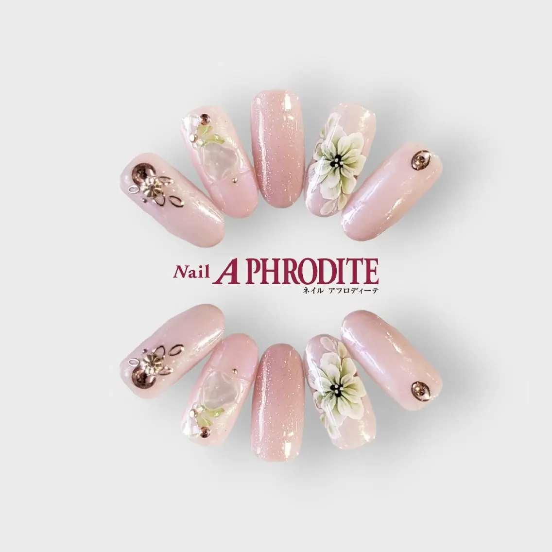 ネイル ジェルネイル ニュアンスネイル スカルプネイル ソフトジェル ネイルチップ ハンドネイル Nail Aphroditeのネイルデザイン