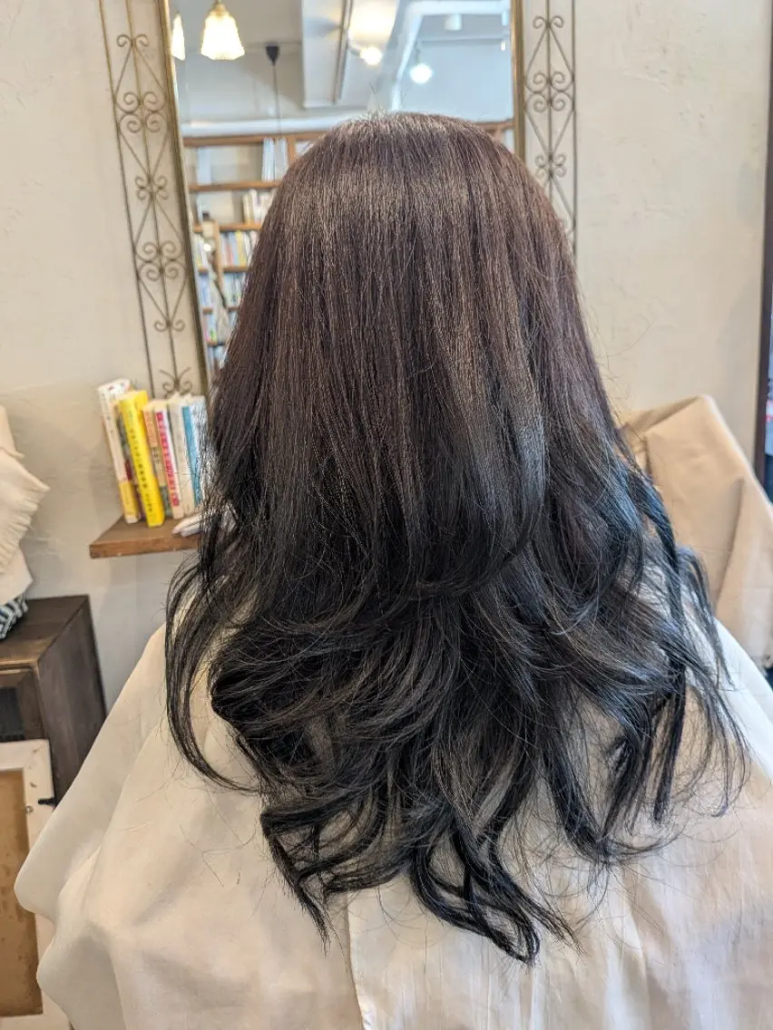 ロング ロングレイヤー レイヤーカット ロング カットモデル無料✂️ 菊池　位公のヘアスタイル