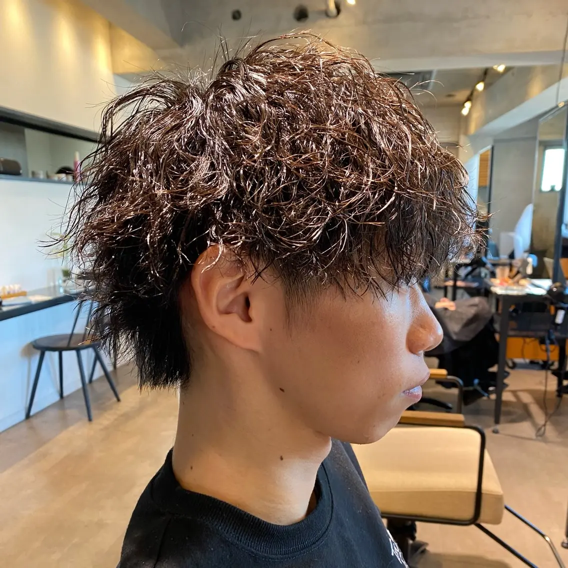 【ダメージレス】メンズカット＋ケアパーマ+眉カットの写真