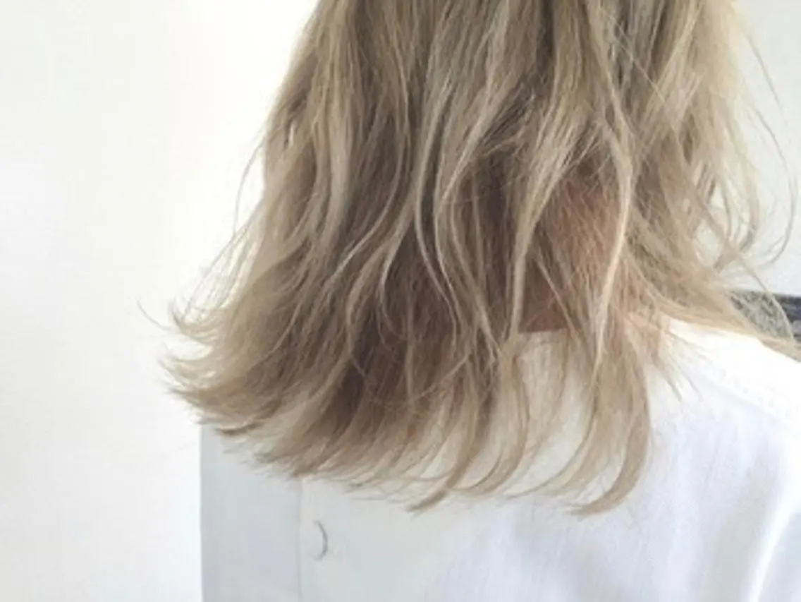 セミロング the BRIDGE hair salonのヘアスタイル