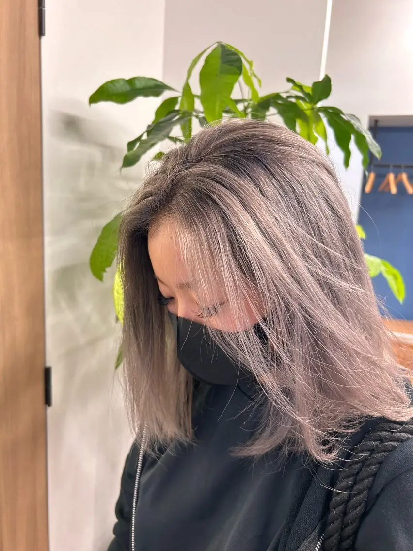 カラー ヘアカラー トリートメント 🎀natsuki /ブリーチカラー🎀のヘアスタイル