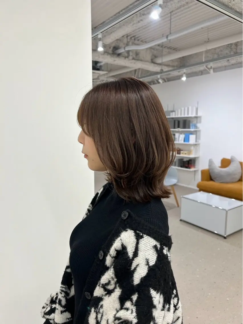 カラー 松本 ゆらのヘアスタイル