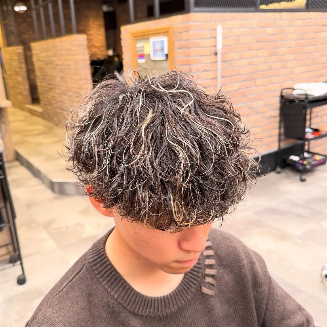 ミディアム カット パーマ ヘアセット メンズ特化 水口湧太のヘアスタイル