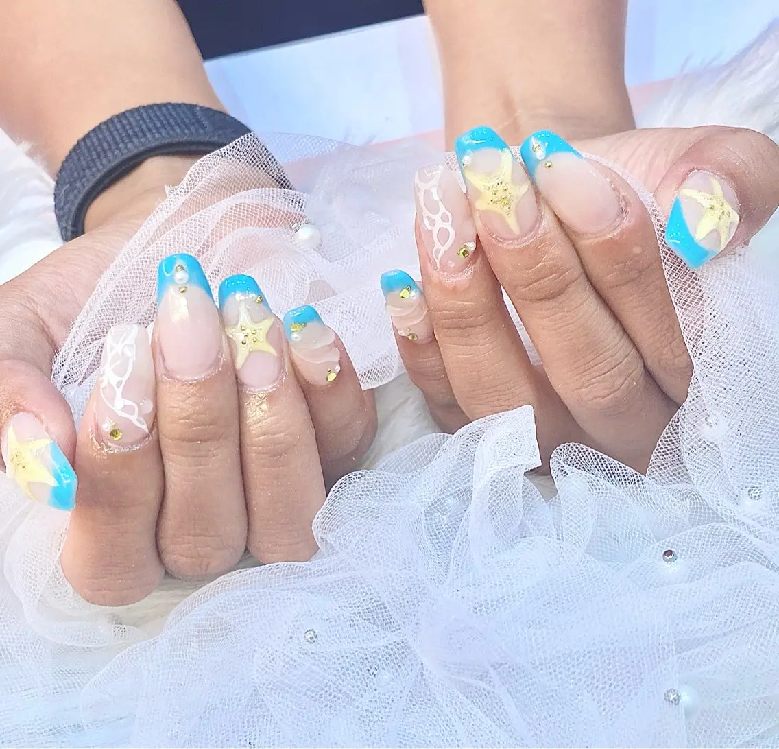 ネイル KIREIE .Rのネイルデザイン