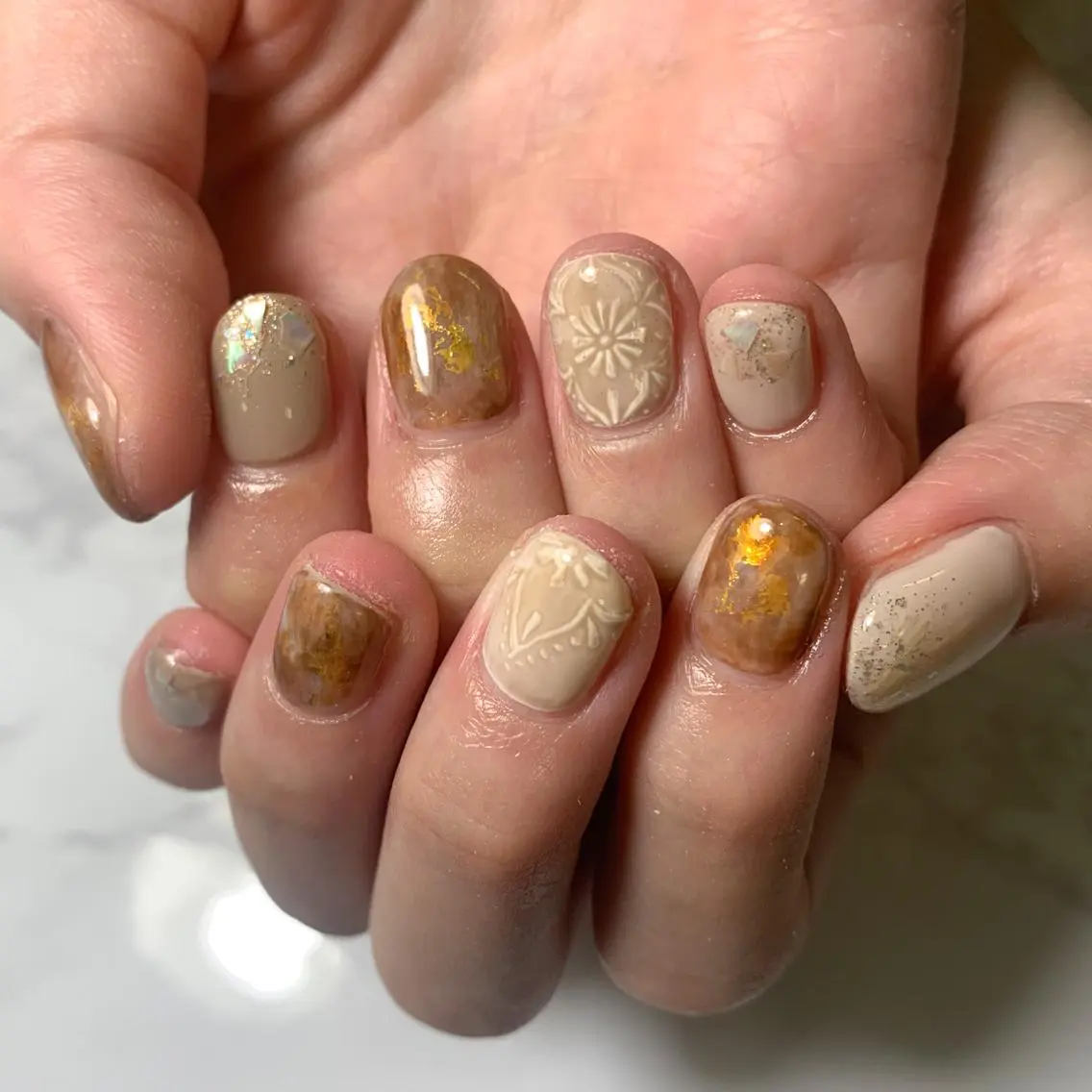ネイル ハンドネイル FIORITURA aiのネイルデザイン
