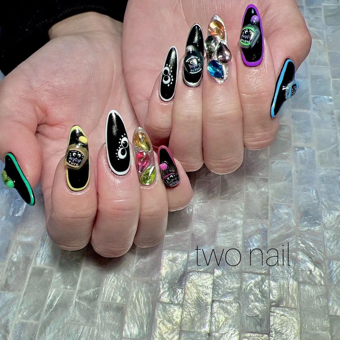 ネイル アートネイル ネイルチップ ホワイト ハンドネイル two nailのネイルデザイン