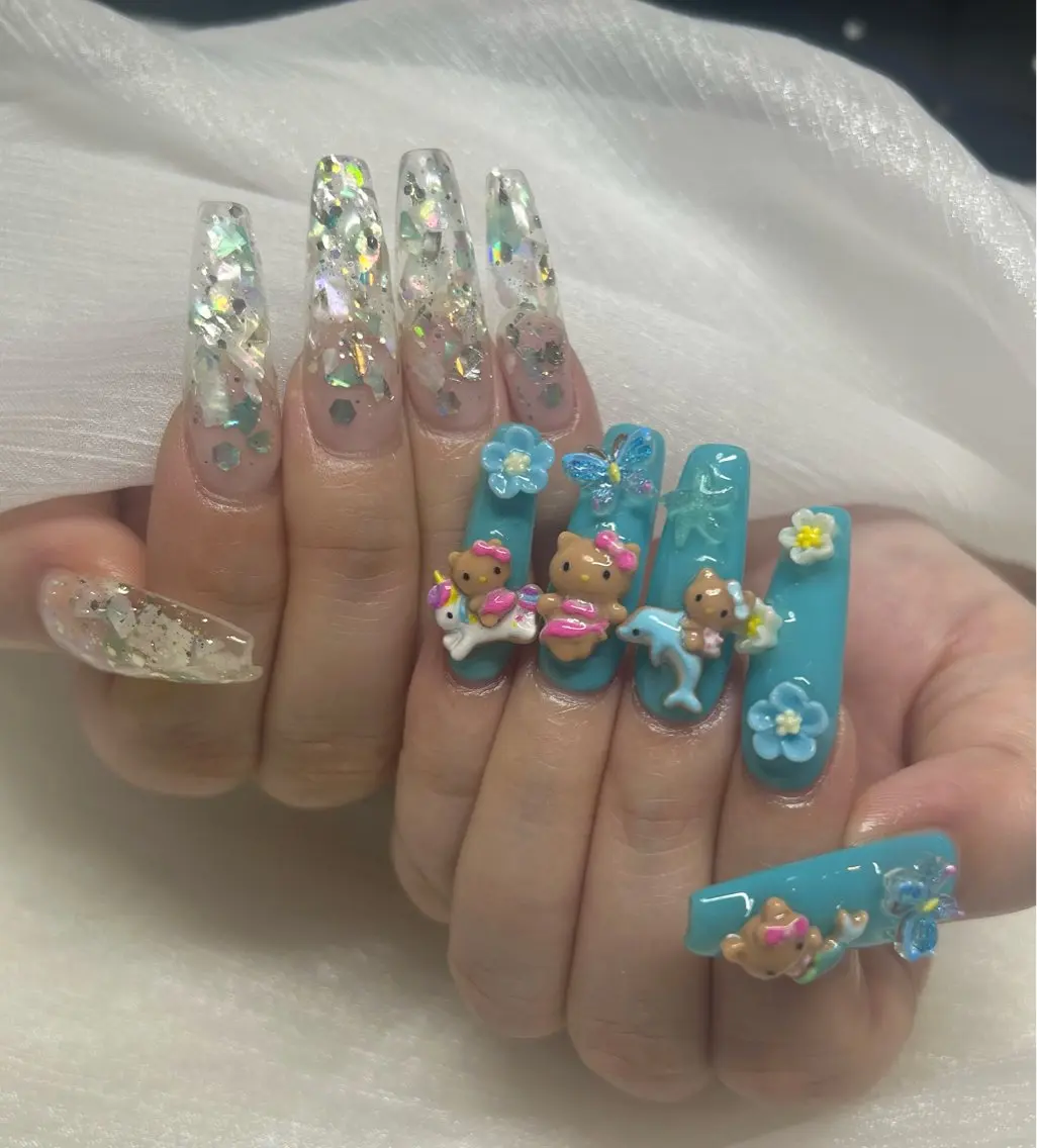 ネイル +nail （プラスネイル）のネイルデザイン