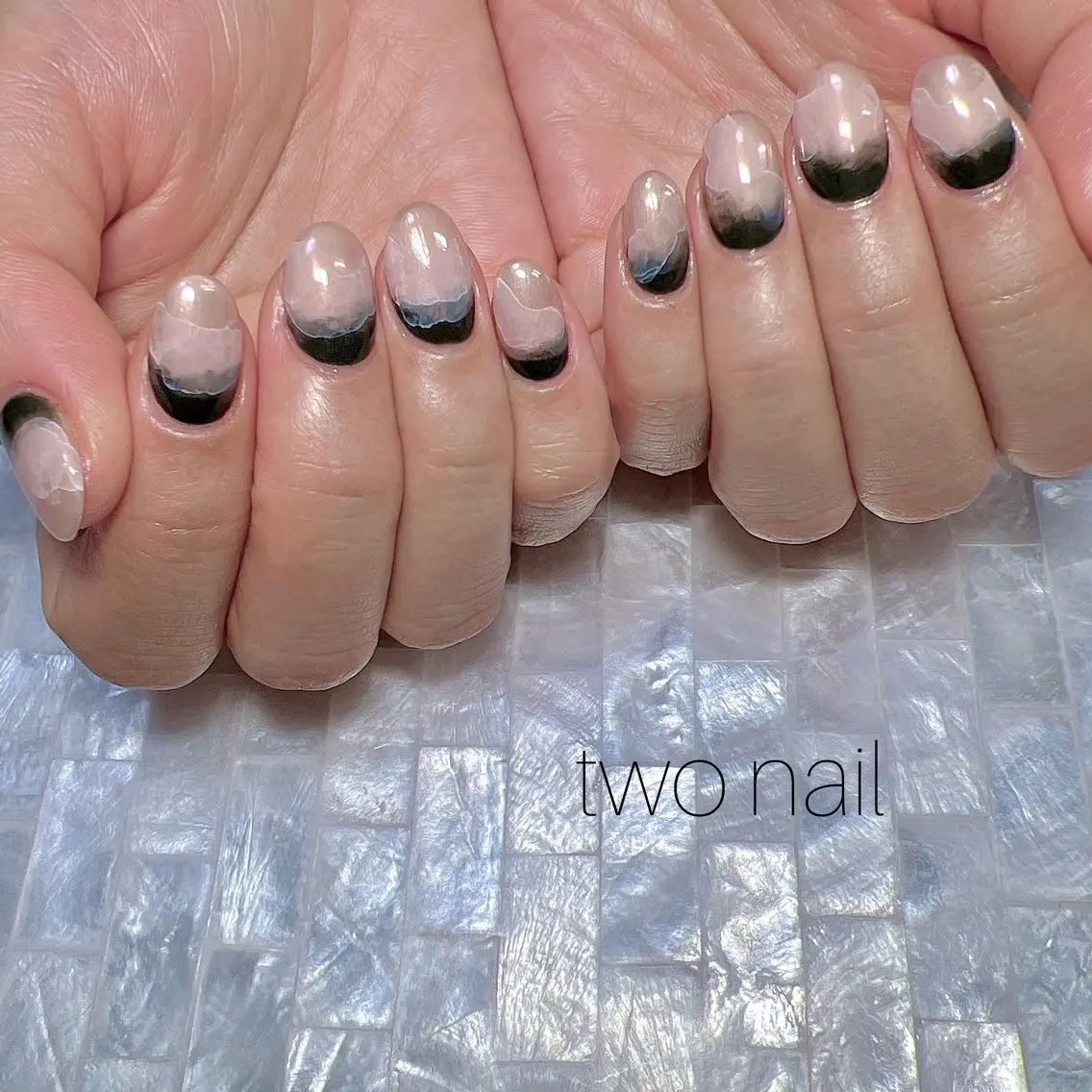 ネイル アートネイル ネイルチップ ホワイト ハンドネイル two nailのネイルデザイン