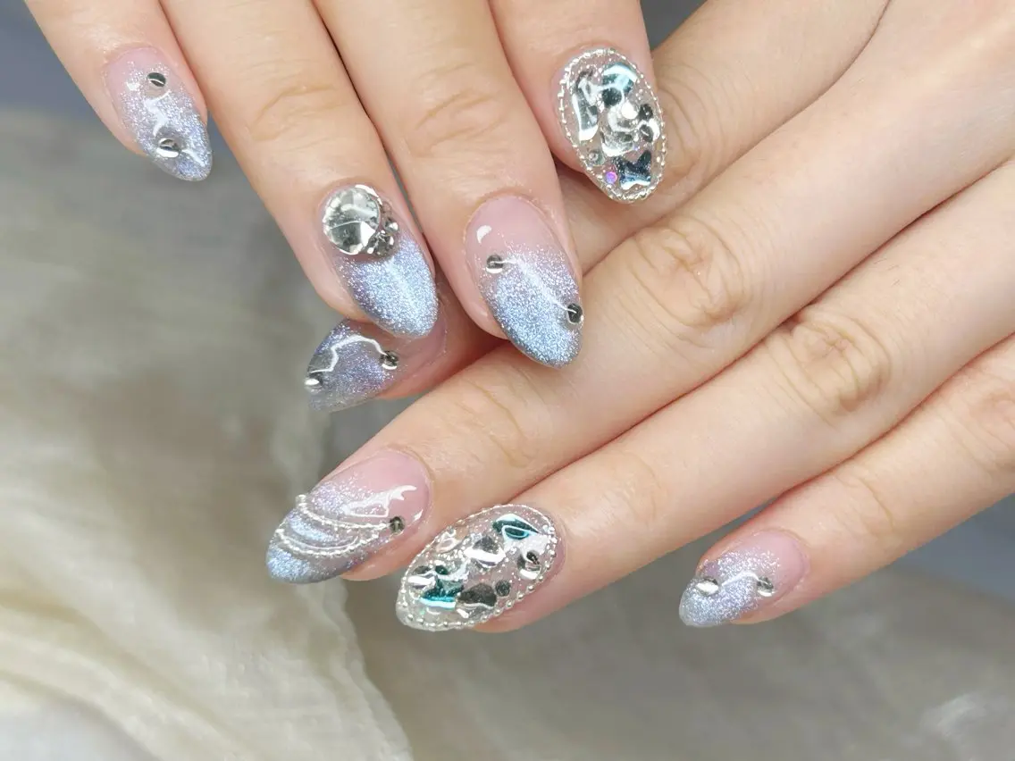 ネイル アートネイル チークネイル 成人式 入学式 長さ出し ハンドネイル Lino Nailのネイルデザイン