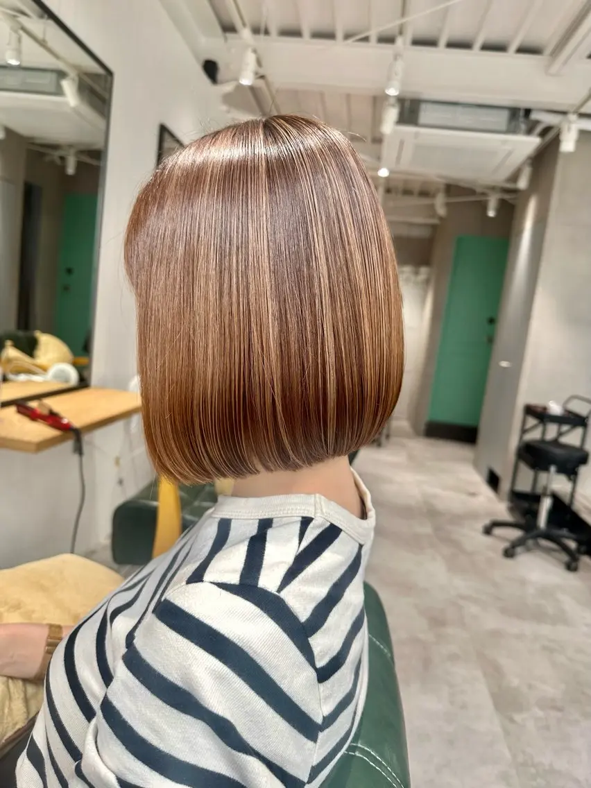 🌈ブリーチ人気ランキング2🌈ハイライトorインナーカラ＋プレミアムカラー＋トリートメント¥15500の写真