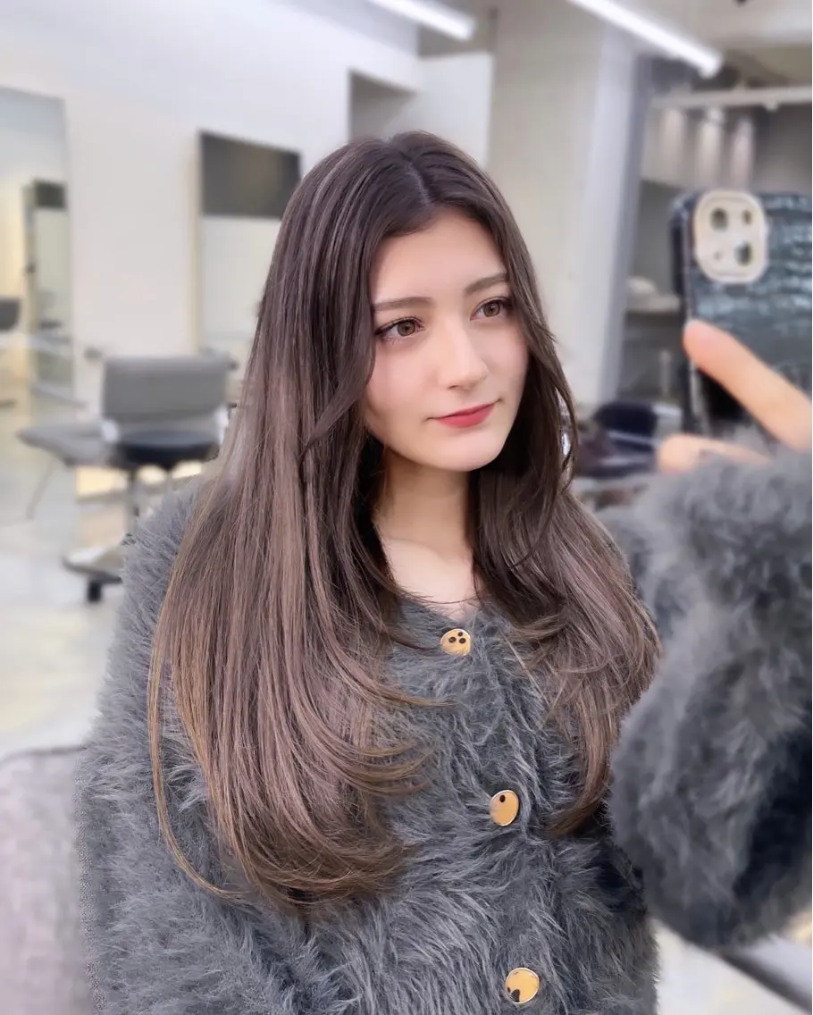 当日限定！似合わせカット＋シークレットハイライト＋オンカラー＋エスタブリッシュトリートメント✨️#ブリーチ#ハイライトの写真