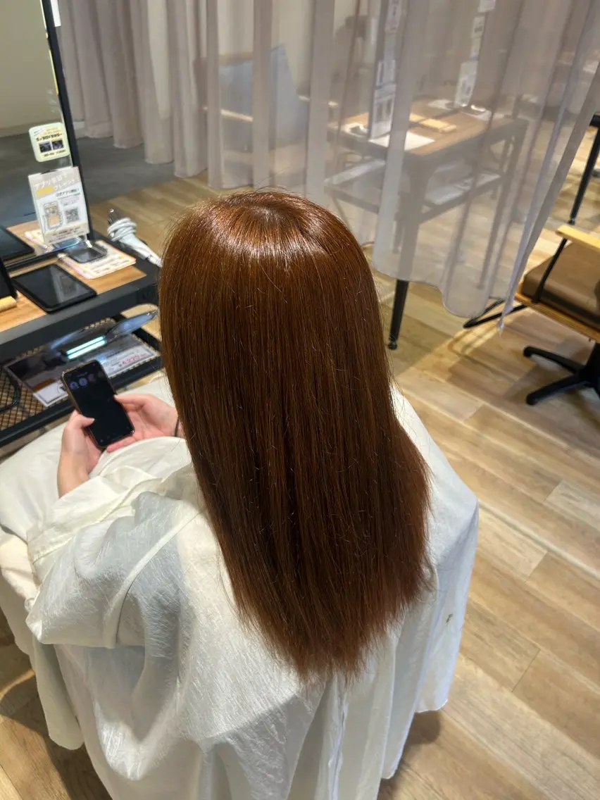 セミロング たなかまなか 髪質改善のヘアスタイル