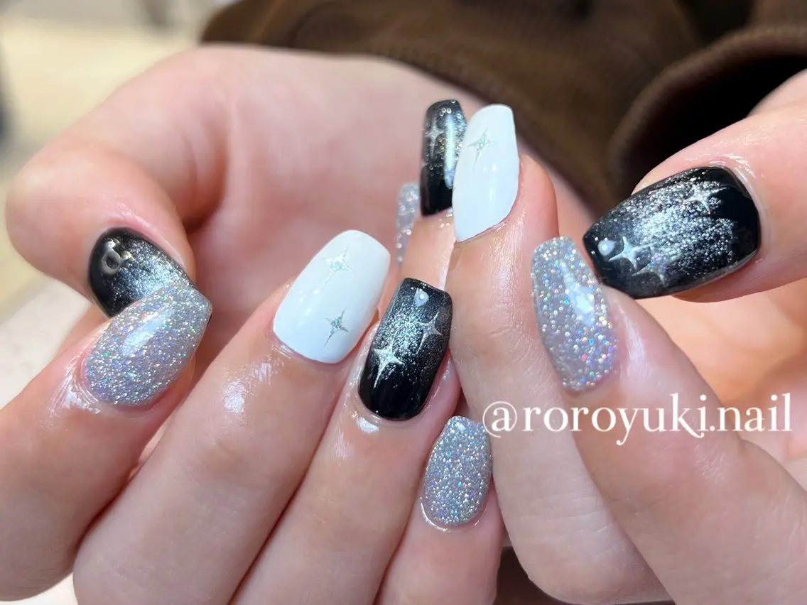 ネイル ハンドネイル Luna nails Yukiのネイルデザイン