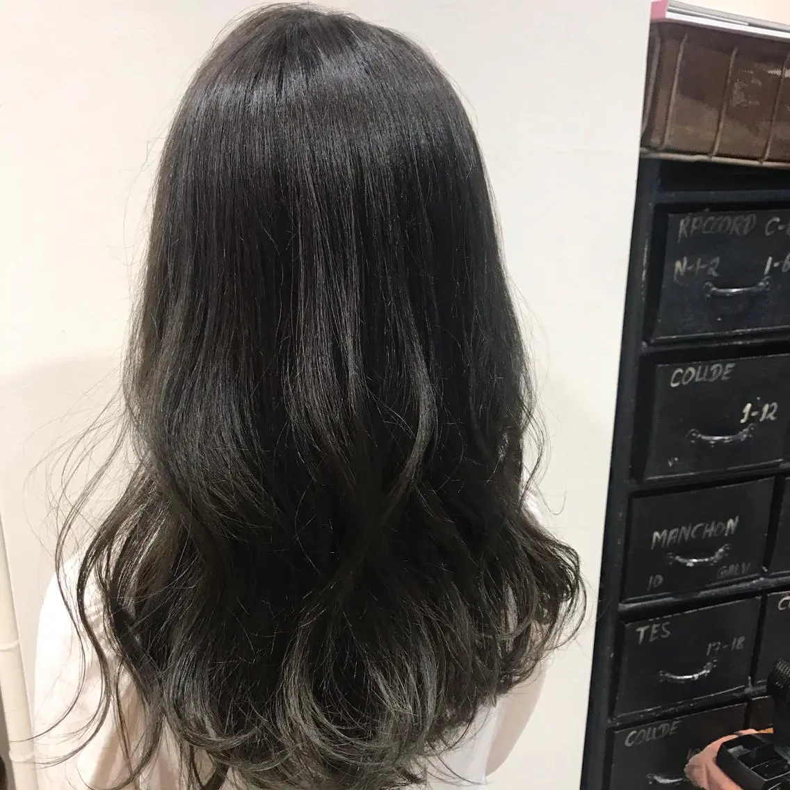 ロング KAREN🕊️ 大宮美容室のヘアスタイル