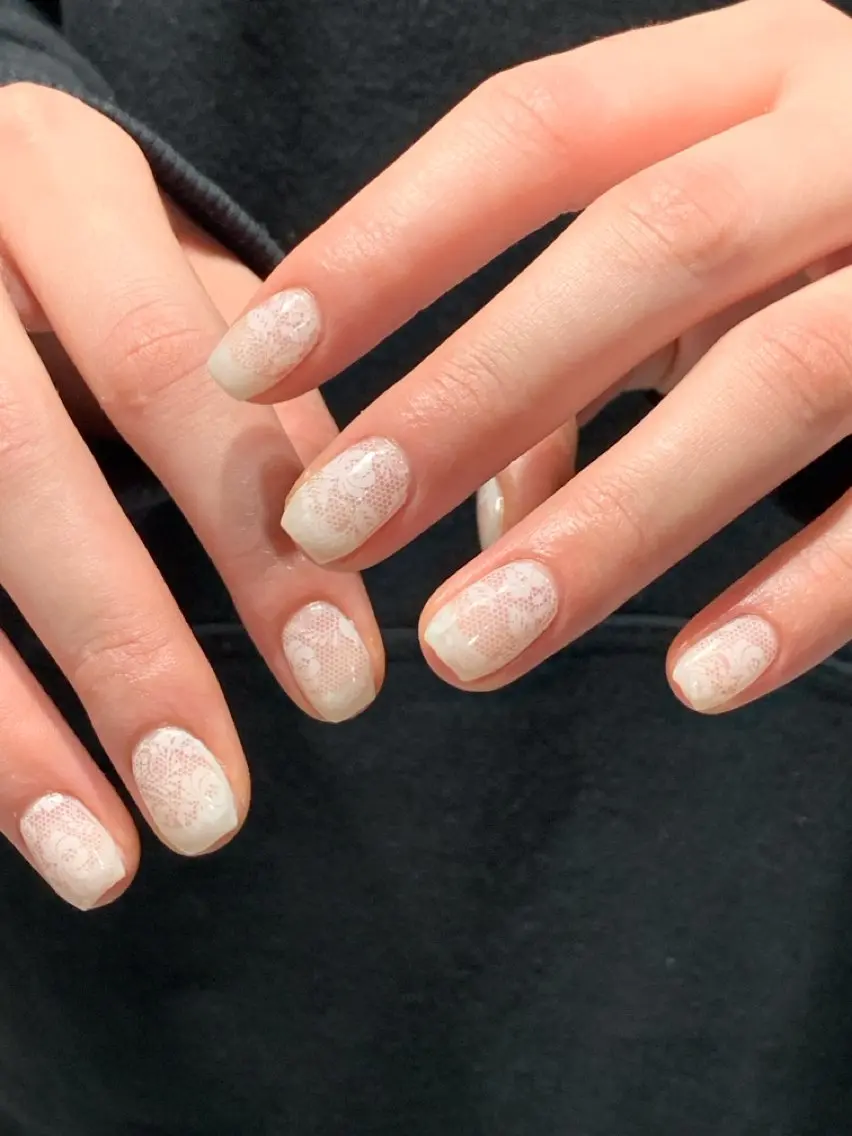 ネイル フレンチネイル レース ハンドネイル purete ピュルテのネイルデザイン