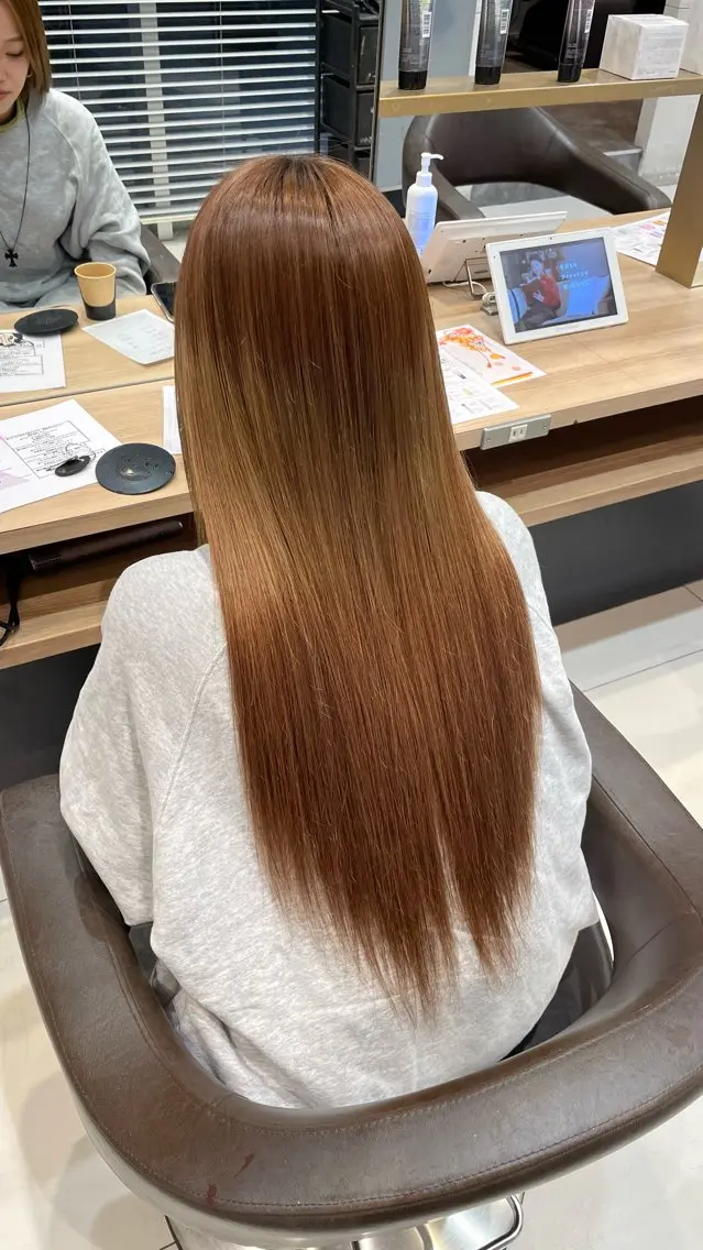 ロング 苗村 梨愛のヘアスタイル