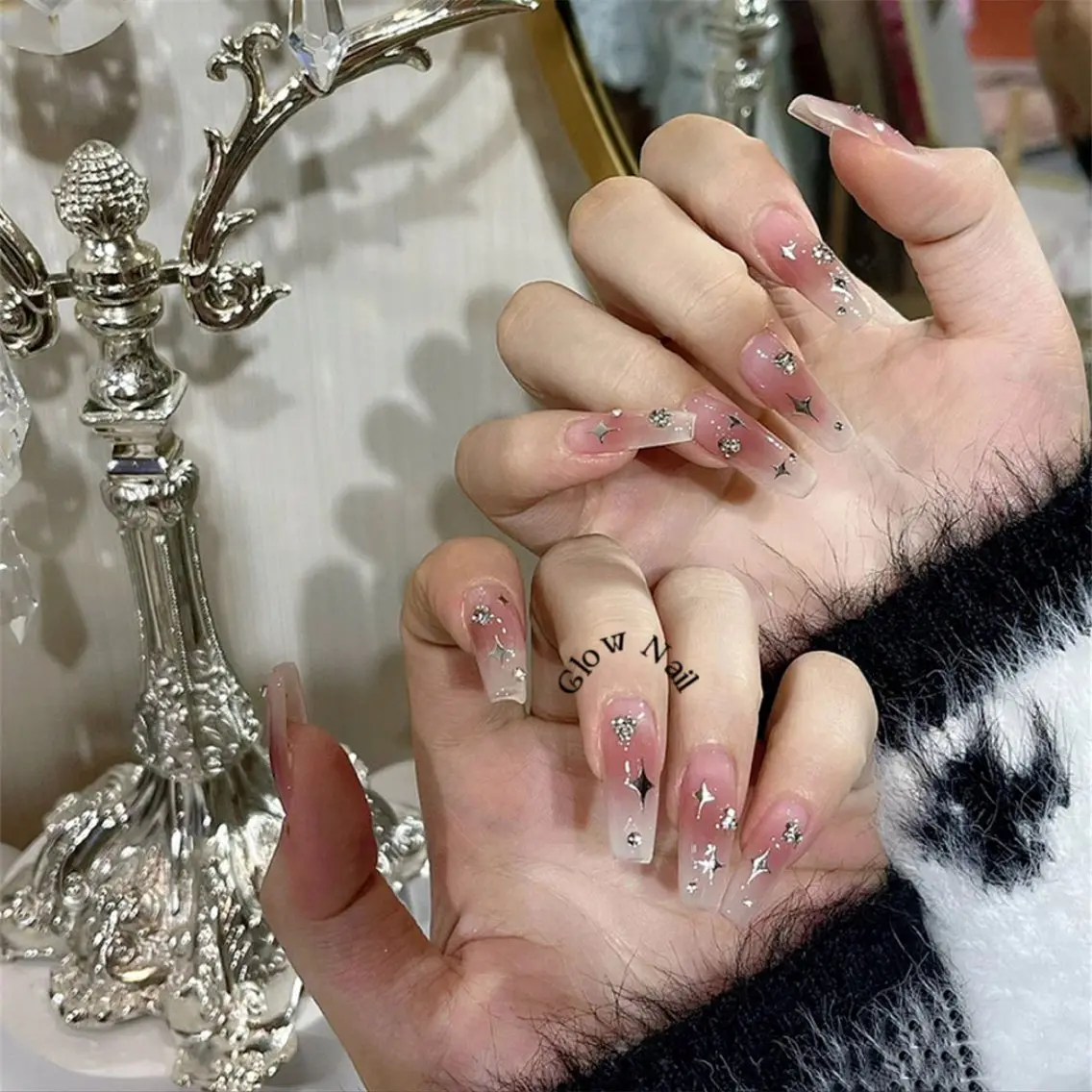 ネイル Glow Nail スカルプ専門店のネイルデザイン