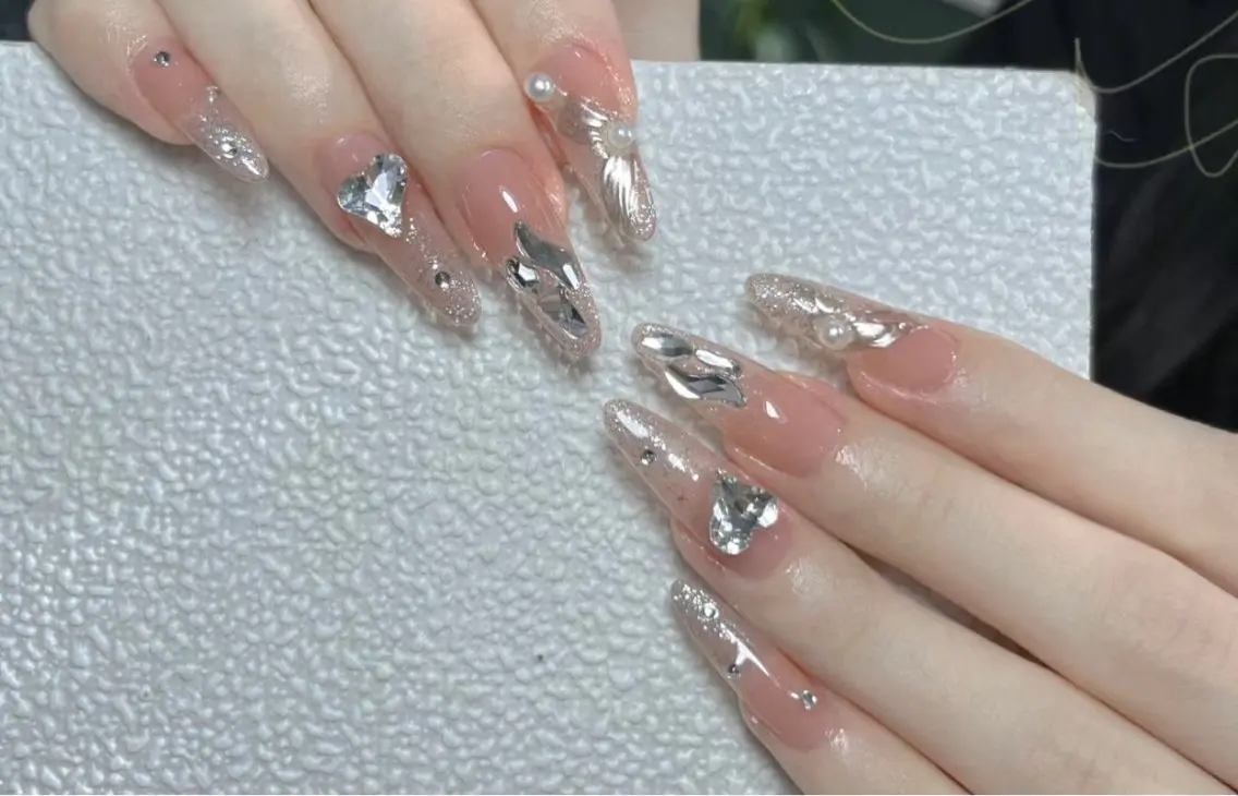 ネイル ハンドネイル D-BEAUTY Nailsalonのネイルデザイン
