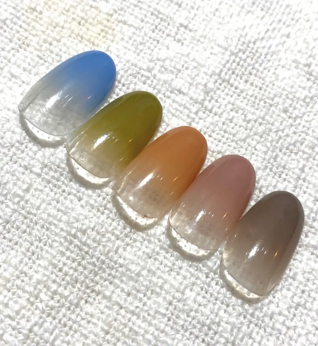 ネイル グラデーション ハンドネイル LAJITTO ANJUのネイルデザイン