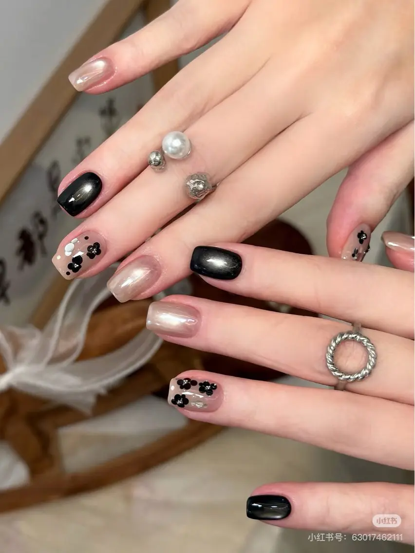 ネイル アオイ nail リサのネイルデザイン