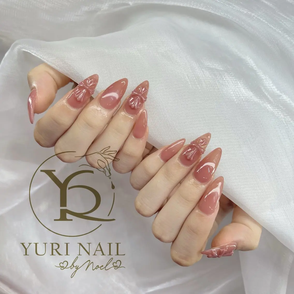 ネイル チークネイル フットネイル フレンチネイル グラデーション キラキラネイル ハンドネイル フットネイル ハンドケア YURI Nail Funabashiのネイルデザイン