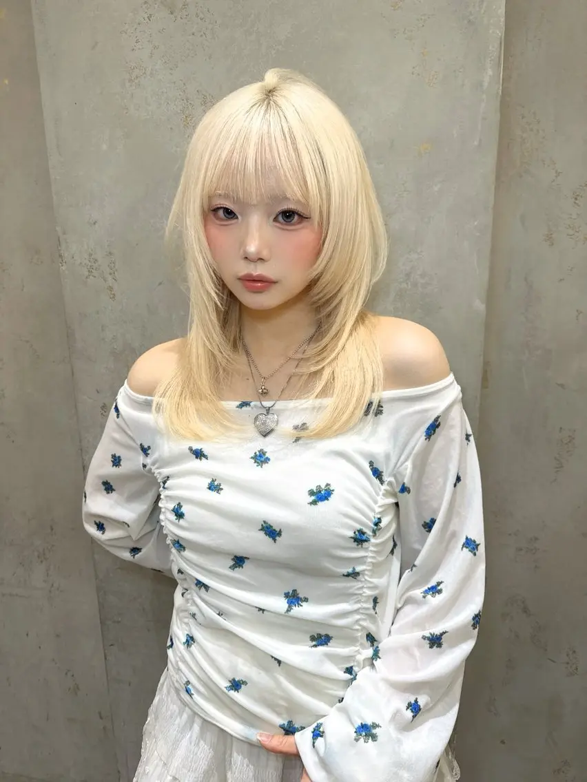 ロング カラー ヘアカラー トリートメント ブリーチ/Wカラー/ 透明感/たけるのヘアスタイル