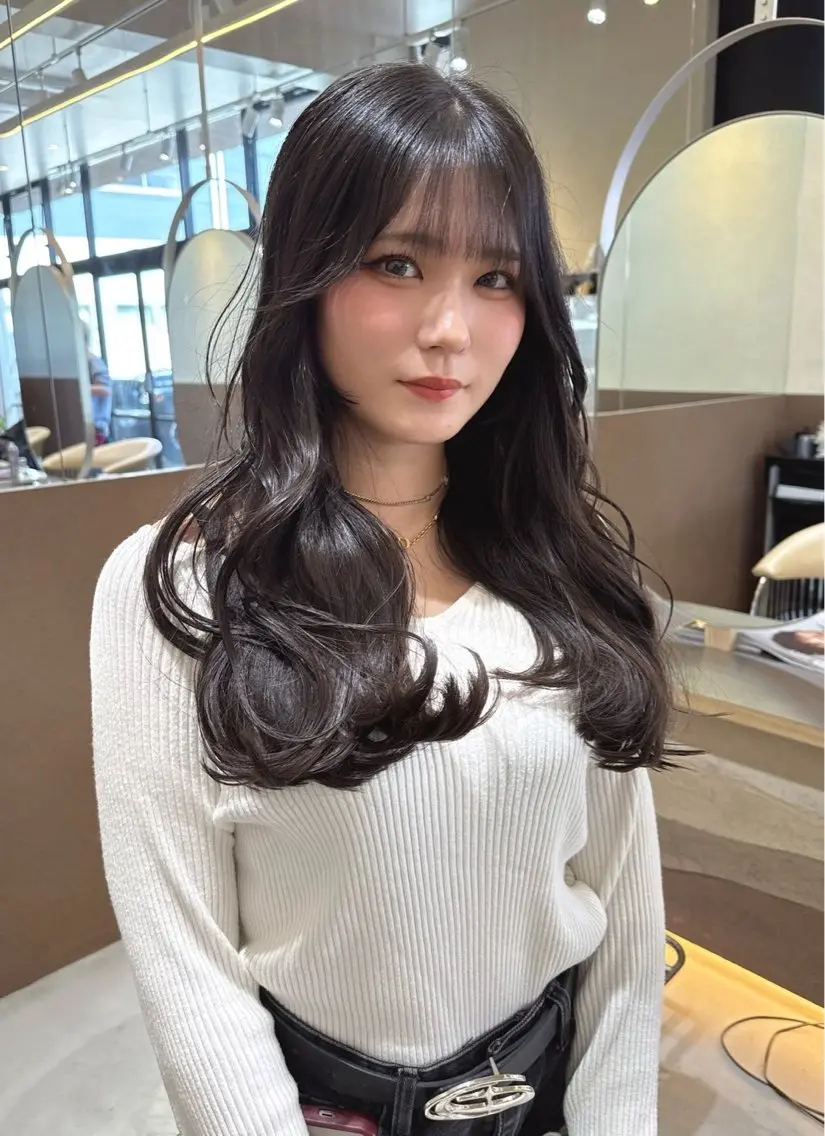 ロング カラー パーマ カット ヘアカラー Lafithhair wille.緑町のヘアスタイル