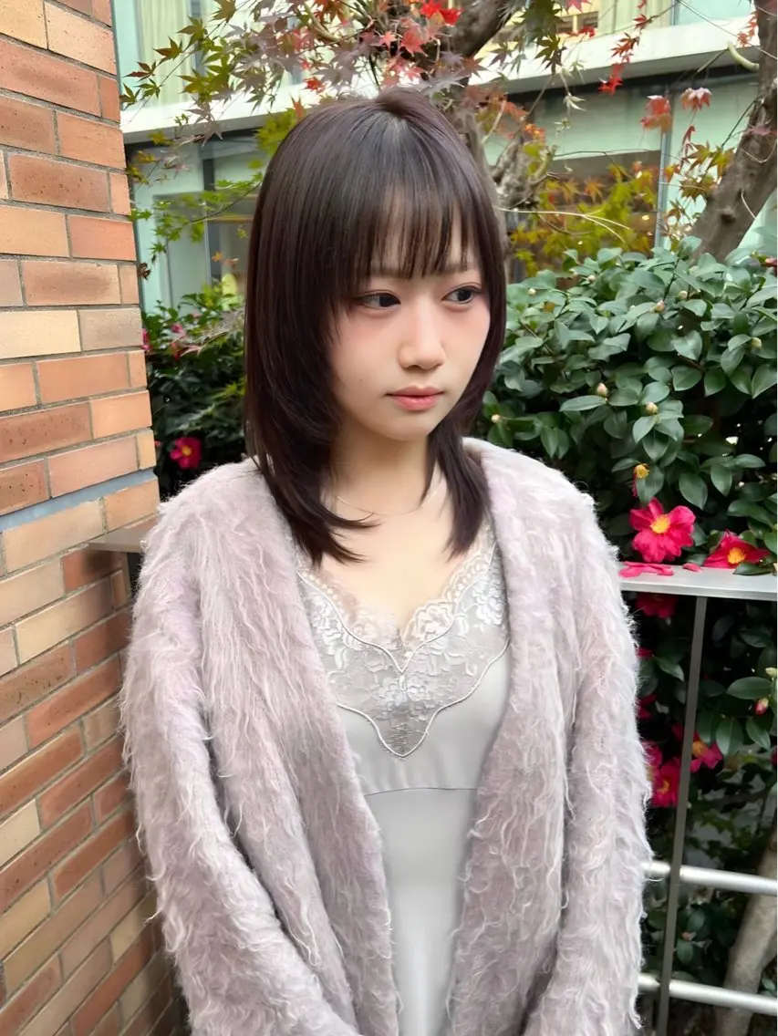 ミディアム カラー 透明感カラー ラベンダーカラー 顔まわりレイヤー 顔周りカット レイヤーカット カット ヘアカラー トリートメント エクステ⭐️艶カラー koukiのヘアスタイル