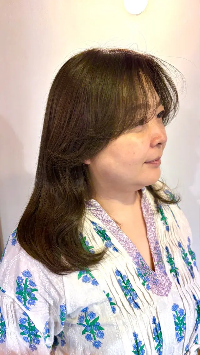 ミディアム カラー ヘアカラー トリートメント 田中 美海のヘアスタイル