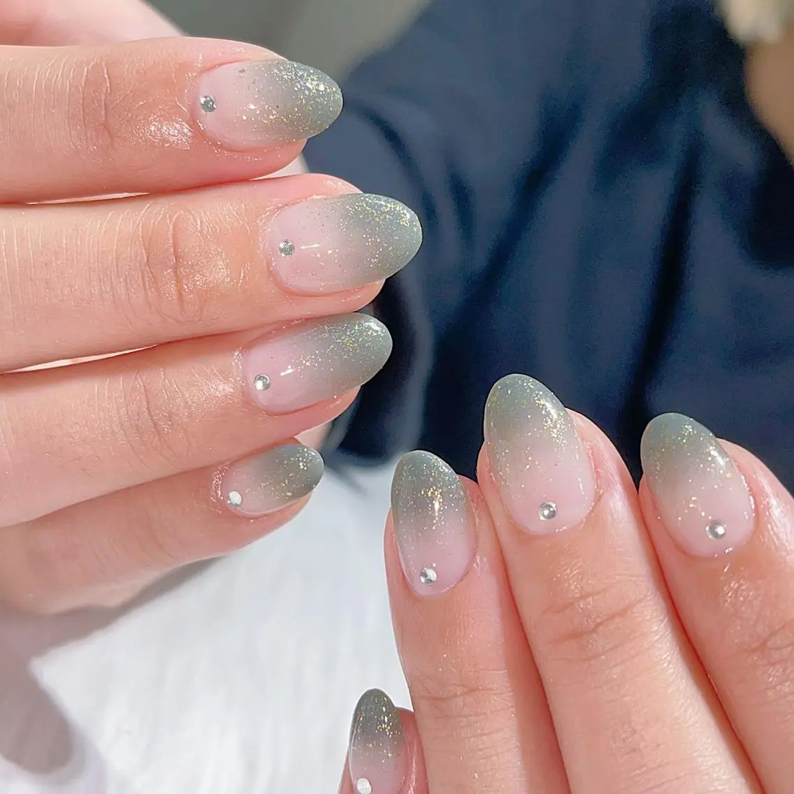 ネイル シンプルネイル Queens PUPUのネイルデザイン