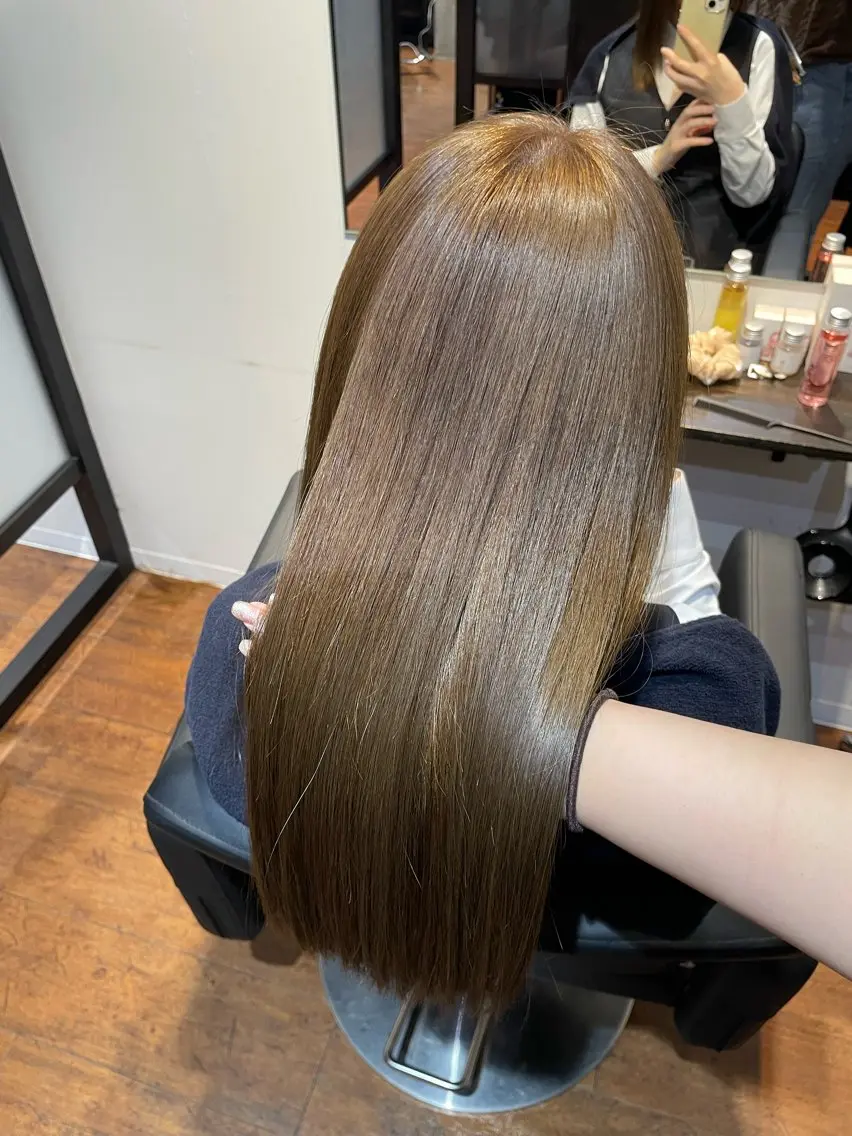 セミロング カット ヘアカラー トリートメント N°Elune RINNAのヘアスタイル
