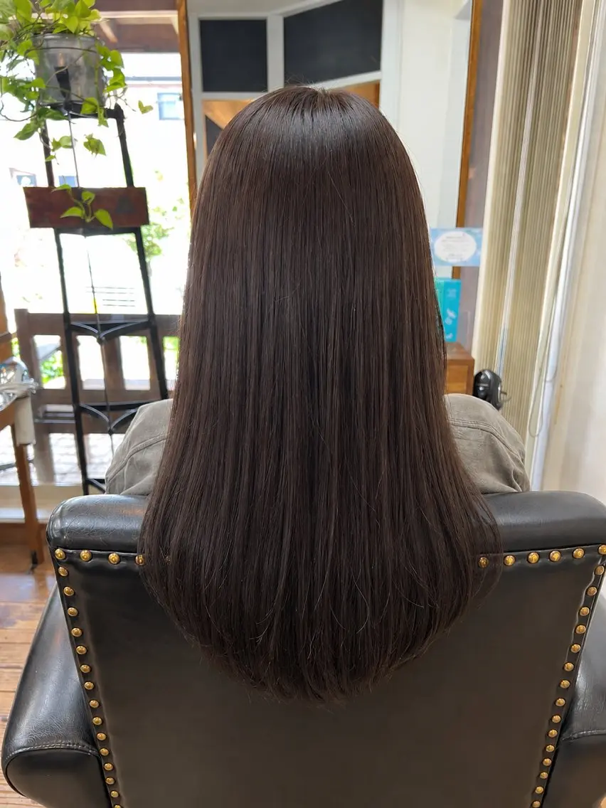 ロング カット 津川 舞のヘアスタイル