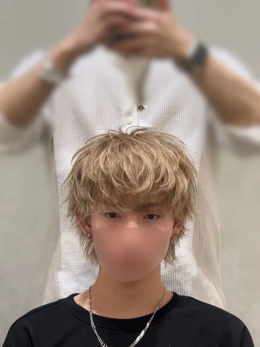 ショート カラー メンズ メンズブリーチ ベージュカラー ブリーチ ケアブリーチ ミルクティーベージュ 札幌メンズ専門美容師 🌪SHO🌪️のヘアスタイル