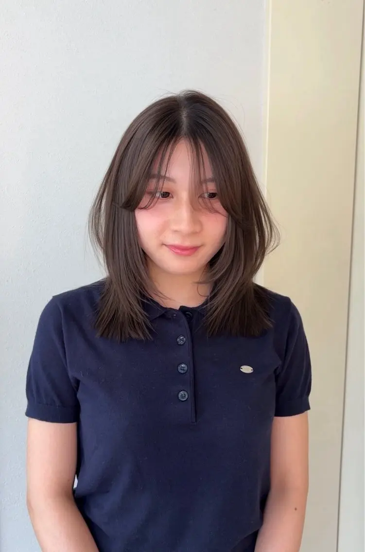 ミディアム ヘアカラー トリートメント ブリーチなし透明感 🪄aoi🤎のヘアスタイル