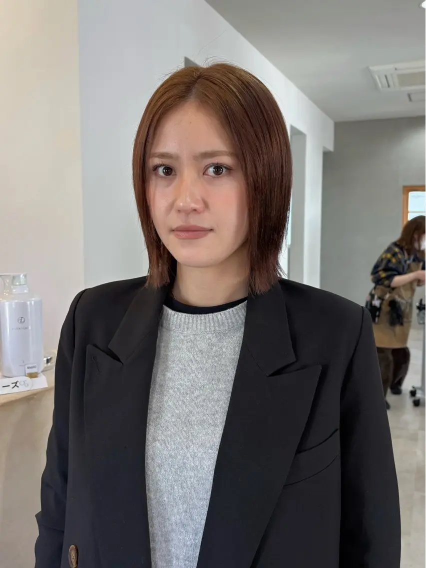ミディアム カット ヘアカラー トリートメント 真弓 理沙/艶カラーのヘアスタイル
