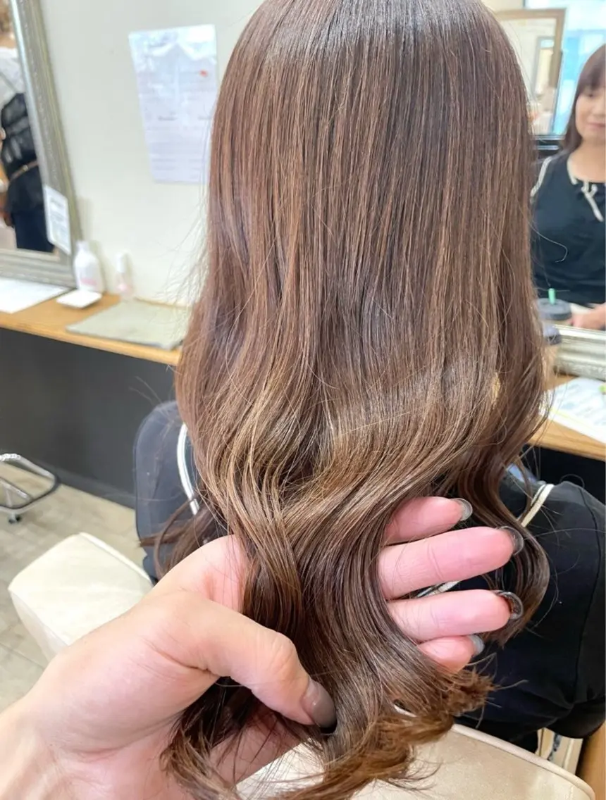 ロング カラー ヘアカラー 松尾 遥花のヘアスタイル
