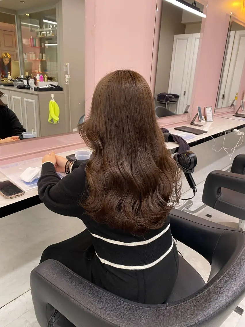 ロング カラー ヘアカラー ♥️韓国風透明感 暖色misa♥️のヘアスタイル