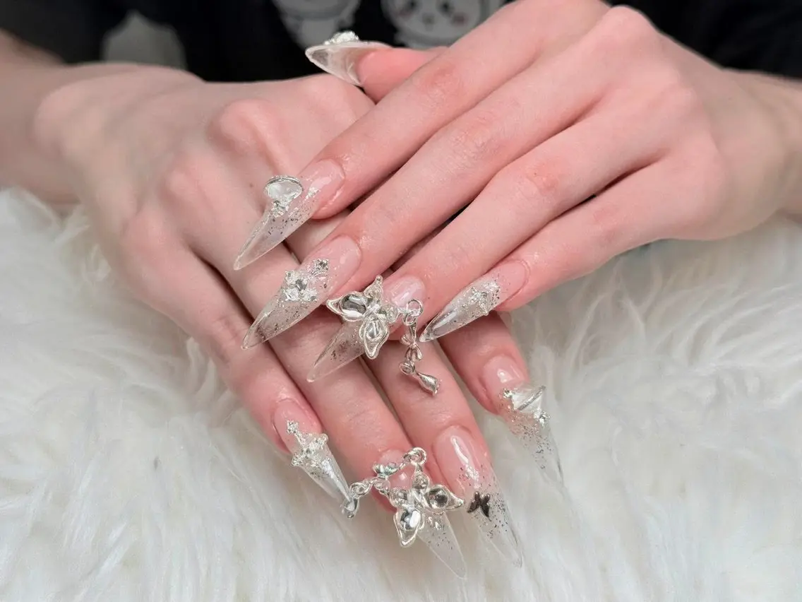 ネイル ブルー フットネイル フレンチネイル 韓国ネイル マグネットネイル ハンドネイル ハンドケア Hara Nail 【持ち込みOK】のネイルデザイン